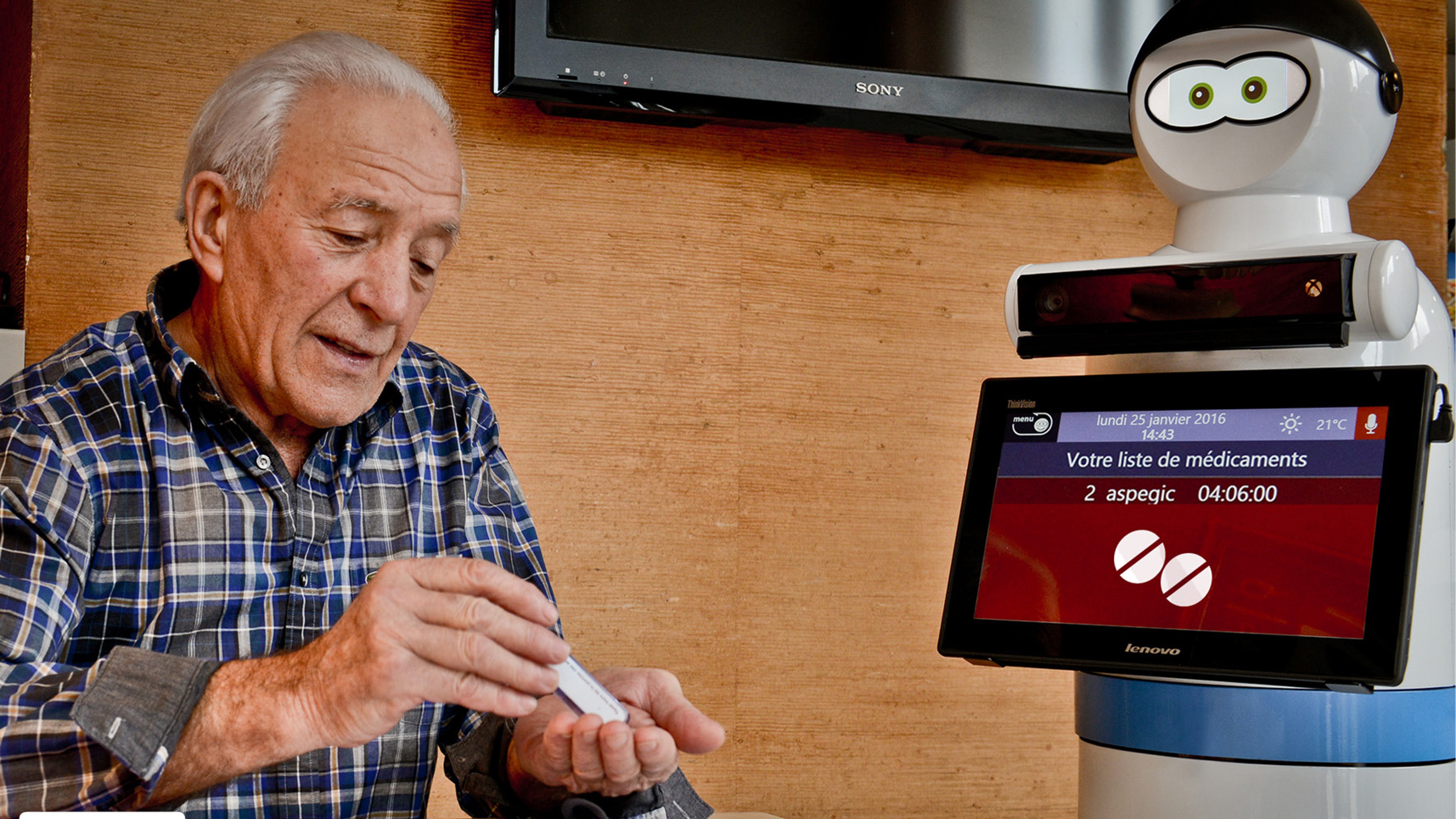 Un robot au service des personnes âgées